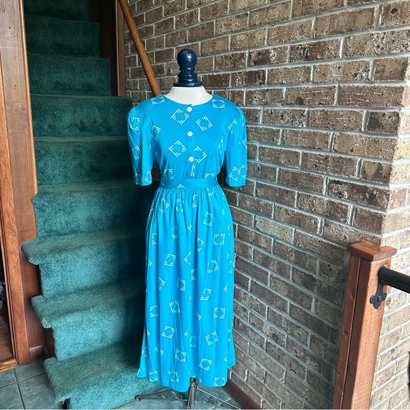 VTG 80s 90s Geometric Patterned Bright Blue Shirt & Skirt Set NWT - Picture 2 of 6